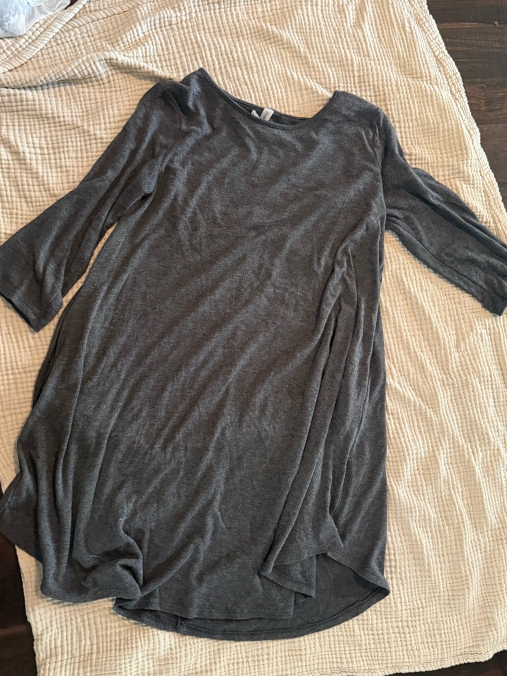 Zenana Outfitters Dark Gray Scoop Neck Tunic Top